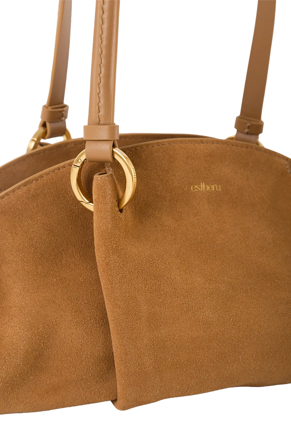 07:07PM baguette bag camurça