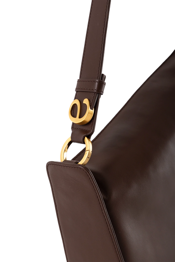 10AM belted bag marrom escuro