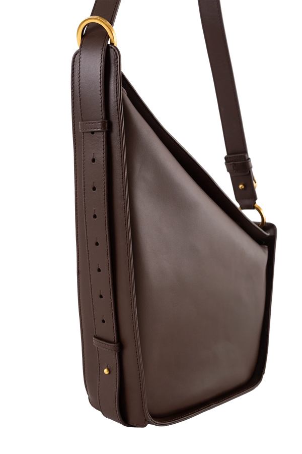 10AM belted bag marrom escuro