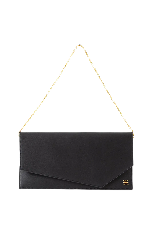 Bolsa em couro legítimo na cor preta com fechamento seguro e alça ajustável confortável, design sofisticado e funcional ideal para o dia a dia.