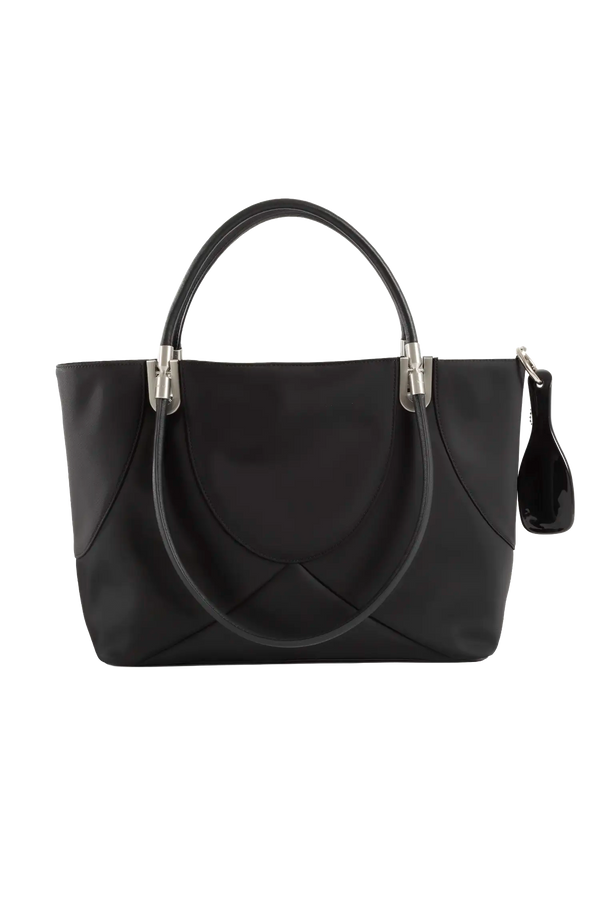 Bolsa de mão em couro legítimo na cor preta com fechamento seguro e alça ajustável confortável, design sofisticado e funcional ideal para o dia a dia.