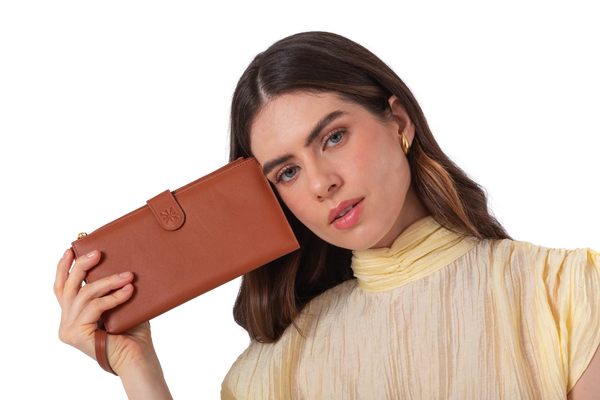 Passport holder marrom
