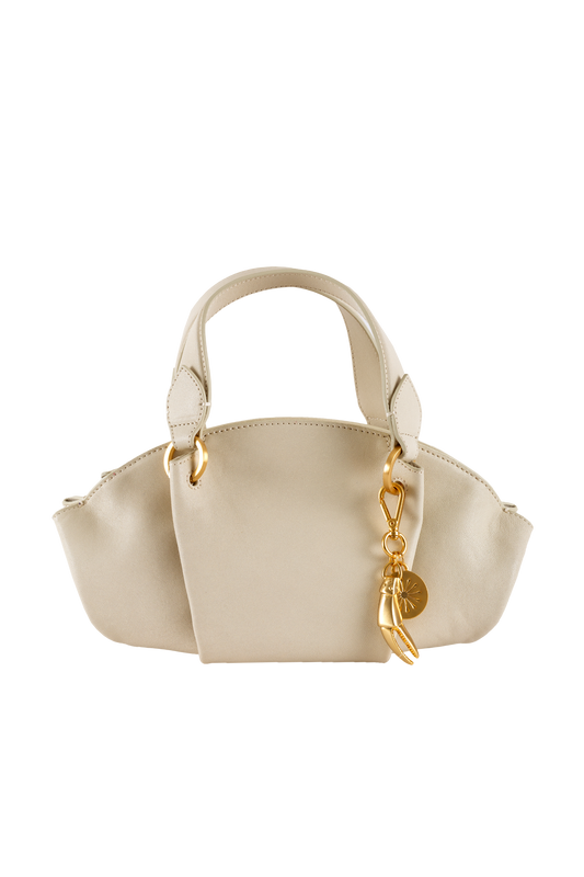 07:07PM handbag Areia