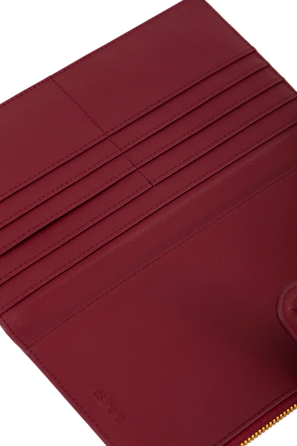 Passport holder burgundy